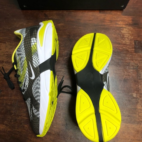 Nike Ghoswhift sz 11 yellow main image 7